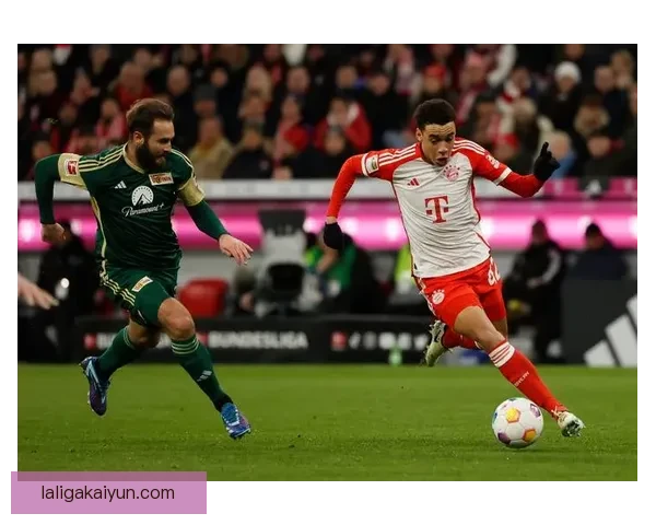 德甲拜仁高压逼抢状态回暖，竞争力增强成为联赛焦点